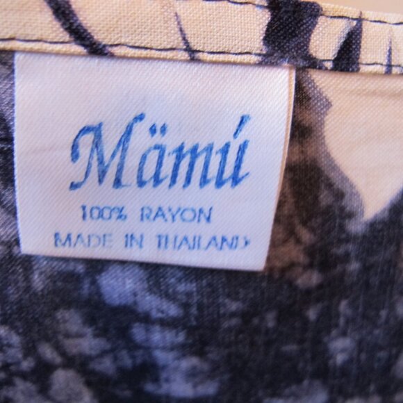 Mamu Hawaiian Wrap A Round Mini Skirt. size medium. blue and white - Picture 6 of 6